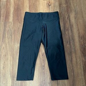 Varsity Black Cropped Leggings